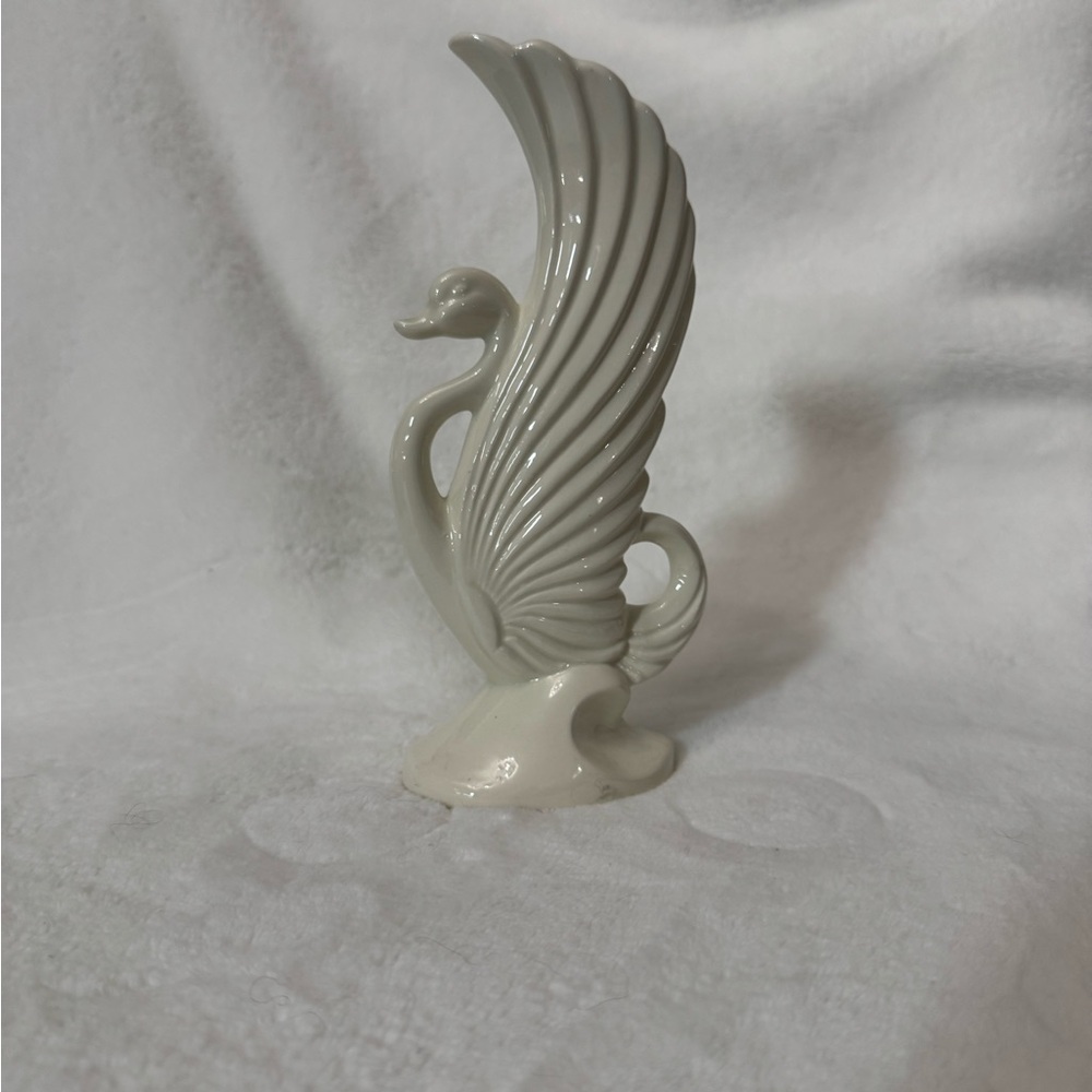 Cream Ceramic Swan Vase